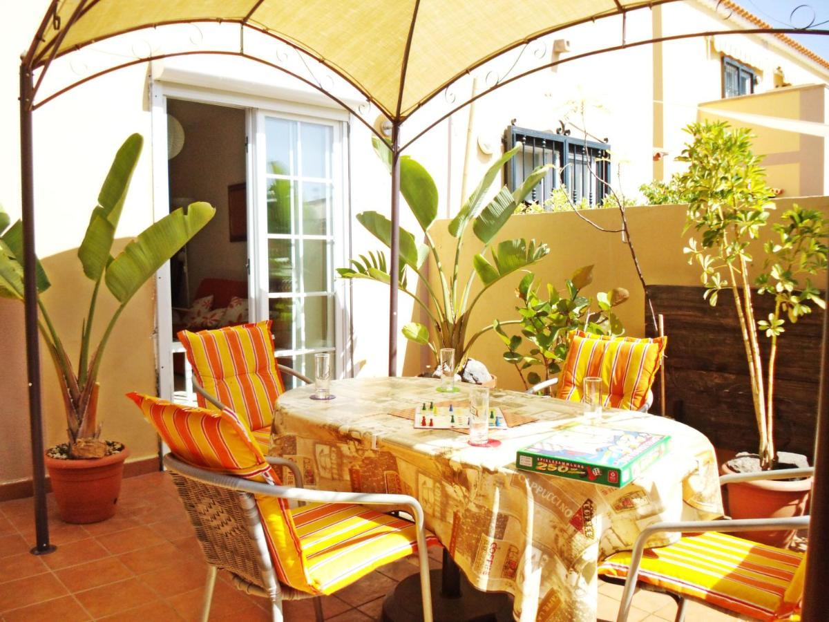 Remarkable 2-Bed House In Arona Arona  Exterior foto
