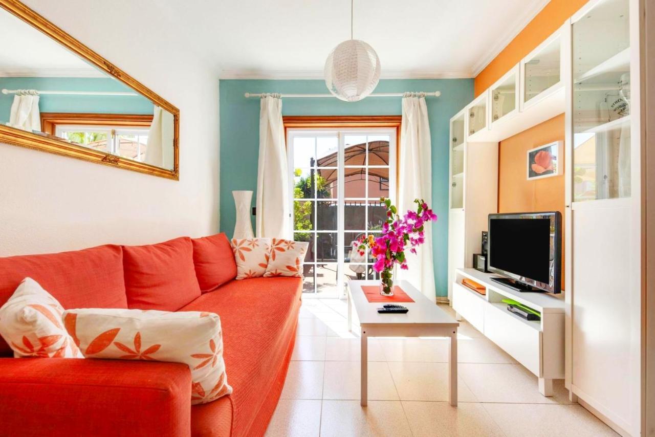 Remarkable 2-Bed House In Arona Arona  Exterior foto